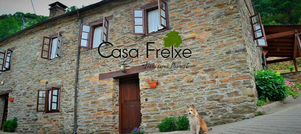 Casa Freixe Apartamentos Rurales サンタ・エウラリア・デ・オスコス エクステリア 写真