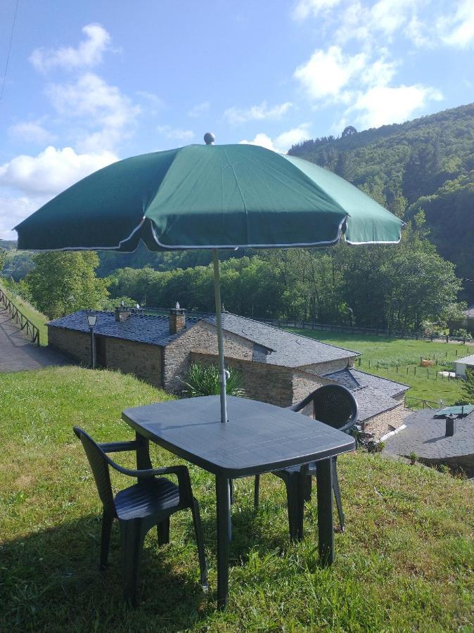 Casa Freixe Apartamentos Rurales サンタ・エウラリア・デ・オスコス エクステリア 写真