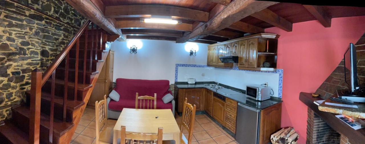 Casa Freixe Apartamentos Rurales サンタ・エウラリア・デ・オスコス エクステリア 写真